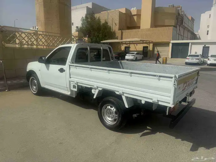 ايسوزو 2013 2