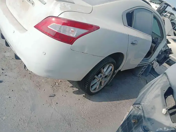 نيسان مكسيما 2010 2