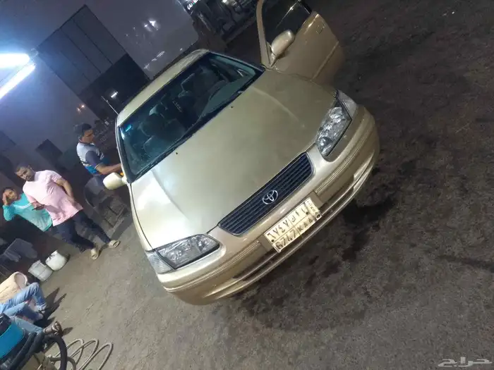 للبيع كامري موديل 2002 نظيف بيع بحالتو 0