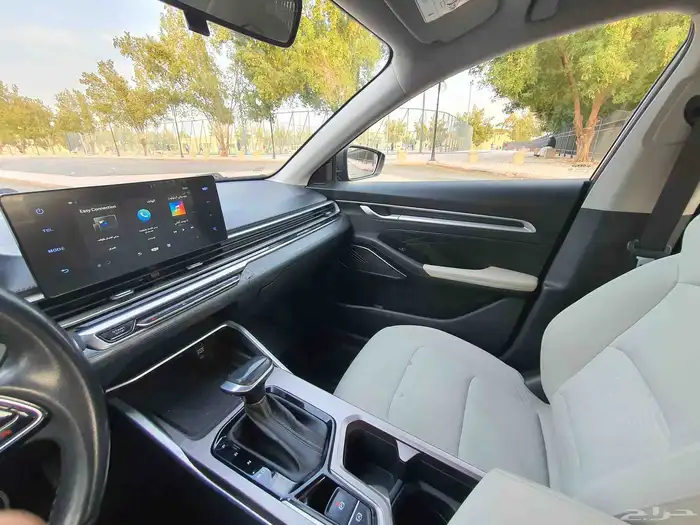 جيلي ام جراند 2023 استاندر سعودي 25