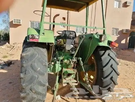 حراثة جنديردبل متعطل فيها طرنبه الهايدرولك الداخليةمع كلحقات 4