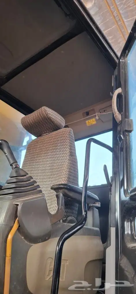 بوكلين كتر الموديل 2014 ماشي قليل بوكلين شد بلد للبيع 5