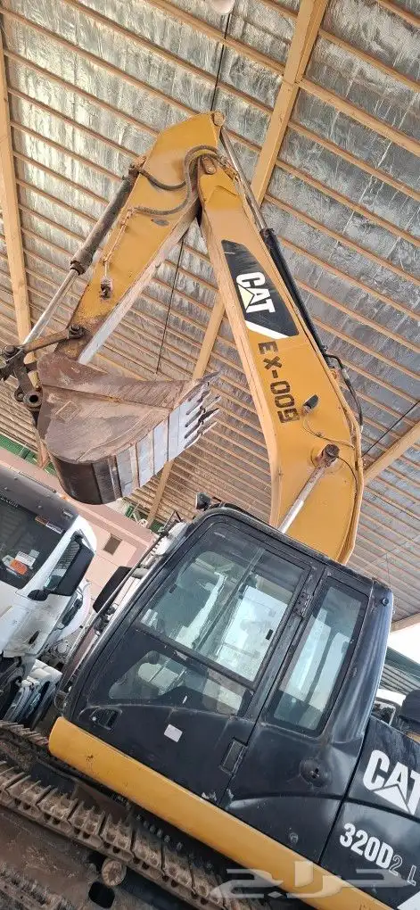 بوكلين كتر الموديل 2014 ماشي قليل بوكلين شد بلد للبيع 7