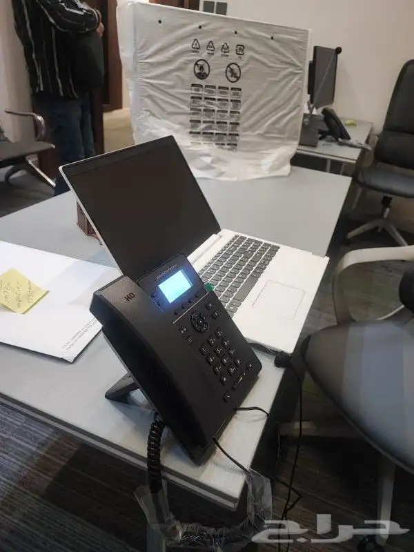 تركيب وبرمجة سنترال ip للفنادق والشقق المخدومة 3