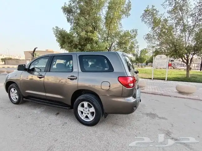 سيكويا 2012 دبل ثلاجه بدي وكاله محركات 16