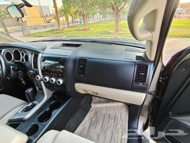 سيكويا 2012 دبل ثلاجه بدي وكاله محركات 44