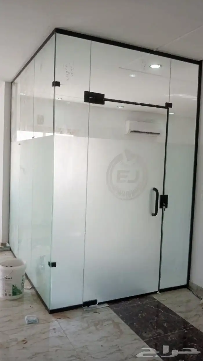 زجاج مكاتب سكوريت تفصيل مكاتب زجاج سكوريت أبواب واجهات 12ملي 0