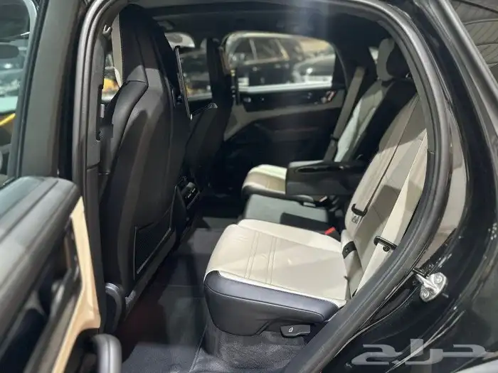 بورش كايين GTS 2025 5