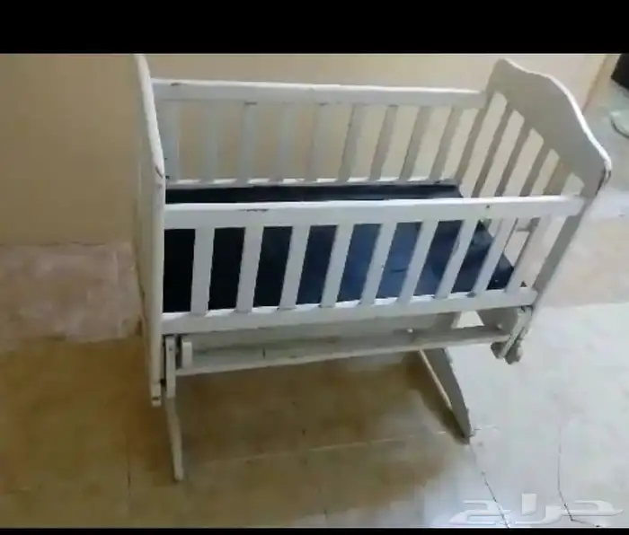 سرير اطفال هزاز _ سرير اطفال هزاز نضيف جدا جدا 2