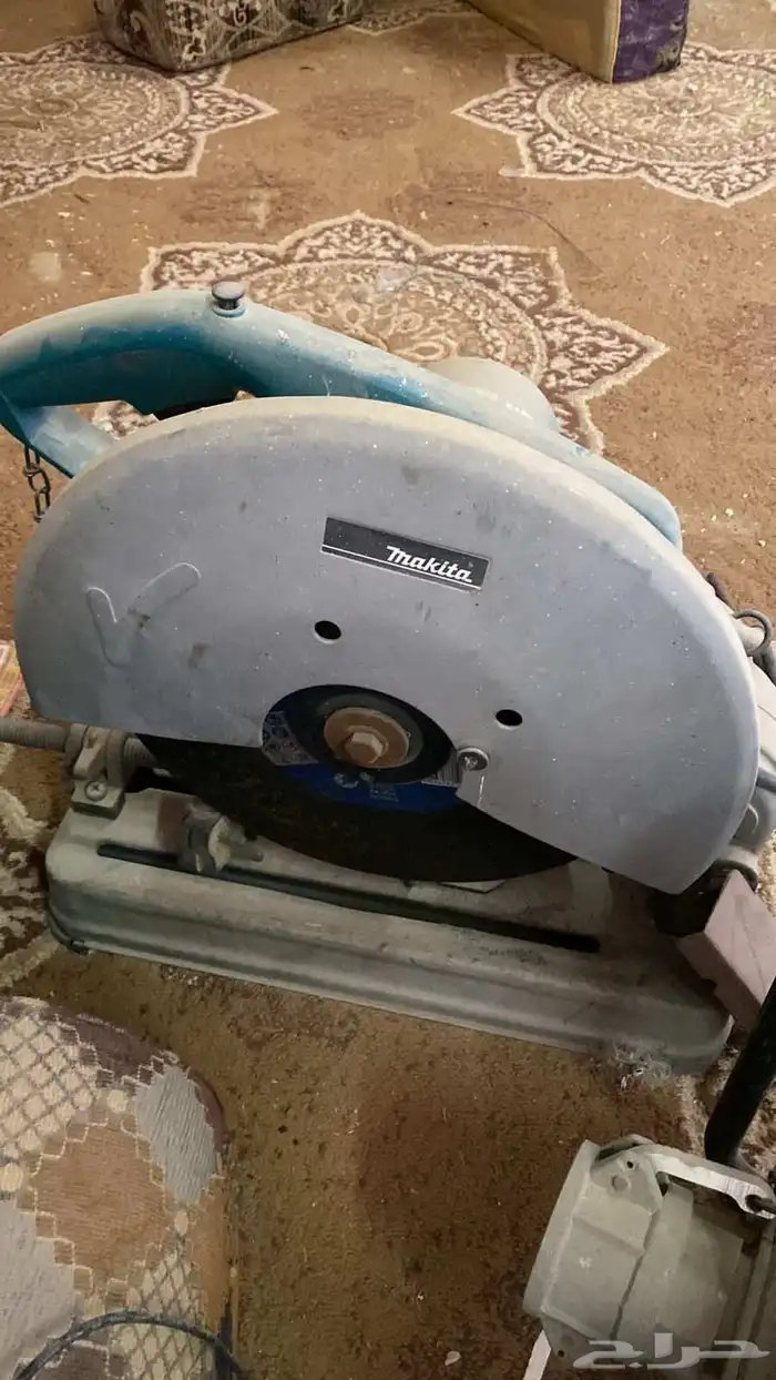 للبيع مكينة لحام و منشار كهربائي 0