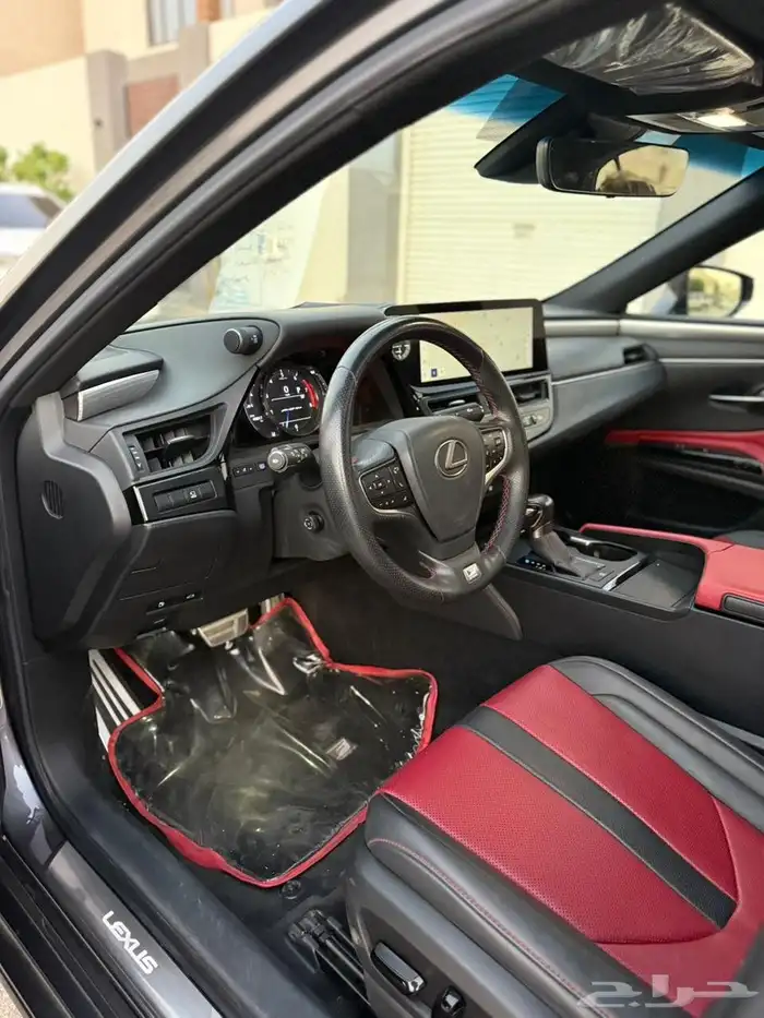 لكزس 2023 ES350 F Sport للبيع 14