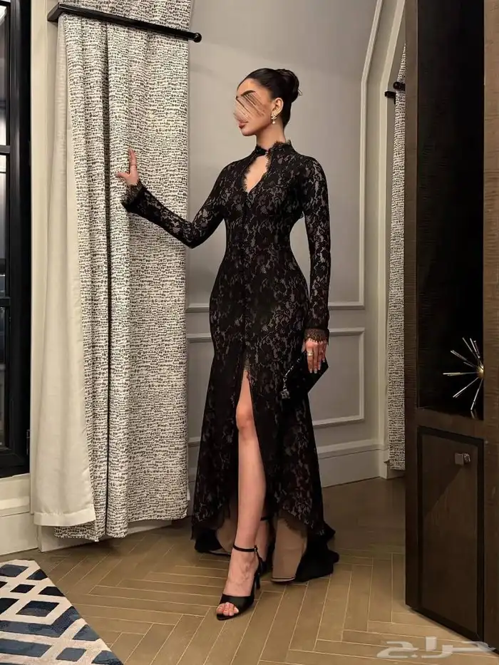 كوني نجمة مناسبتك مع فساتيننا الراقية 0