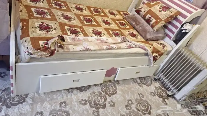 single bed full size for sale 0