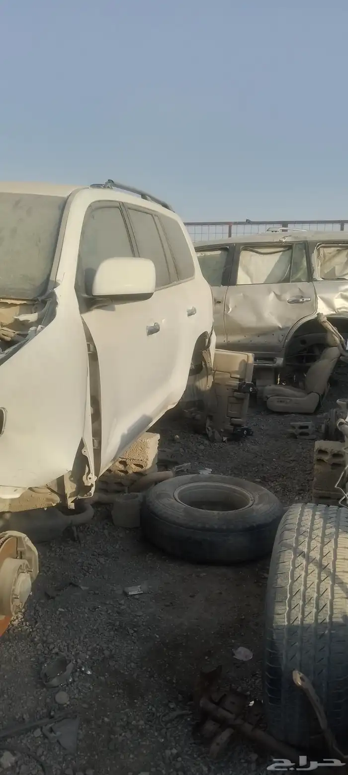 يوجد لدينا جميع انواع قطع غيار السيارات المستخدمه تشليح 6