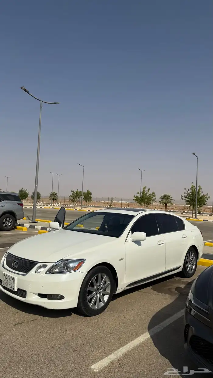 لكزس Gs300 موديل 2005 1