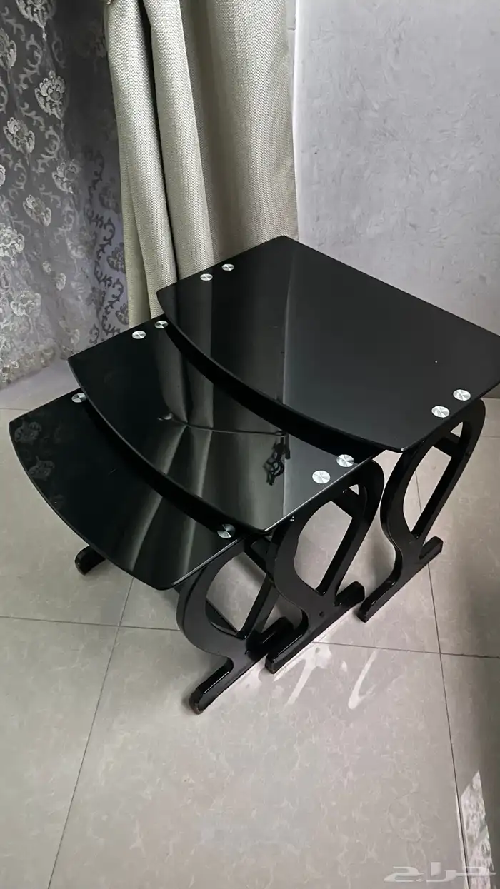 طاولات تقديم 0