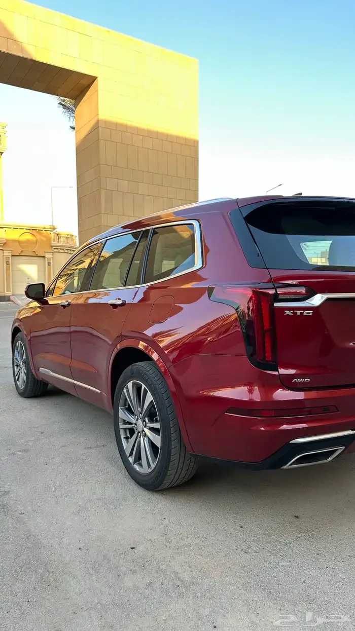 كاديلاك XT6 موديل 2020 9