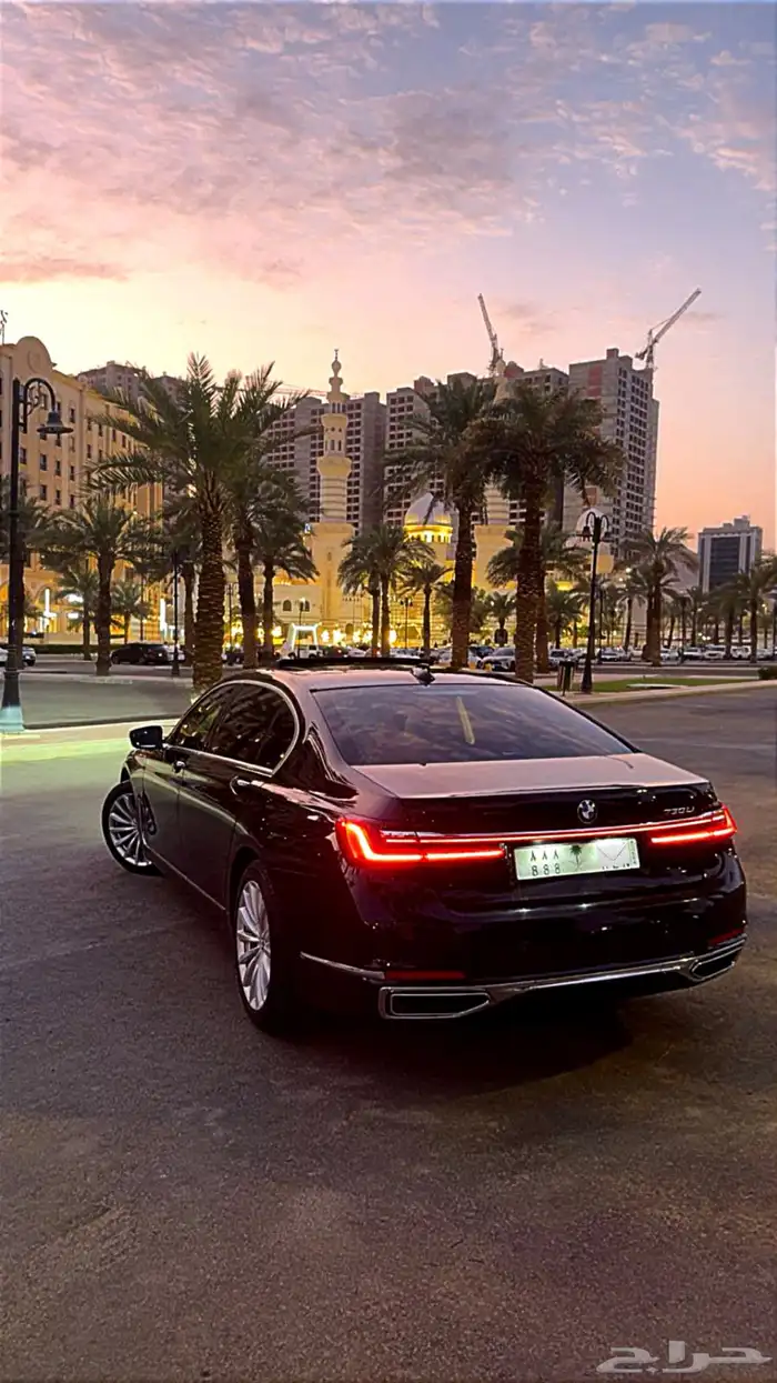 BMW الفئة السابعه مخزنه 3