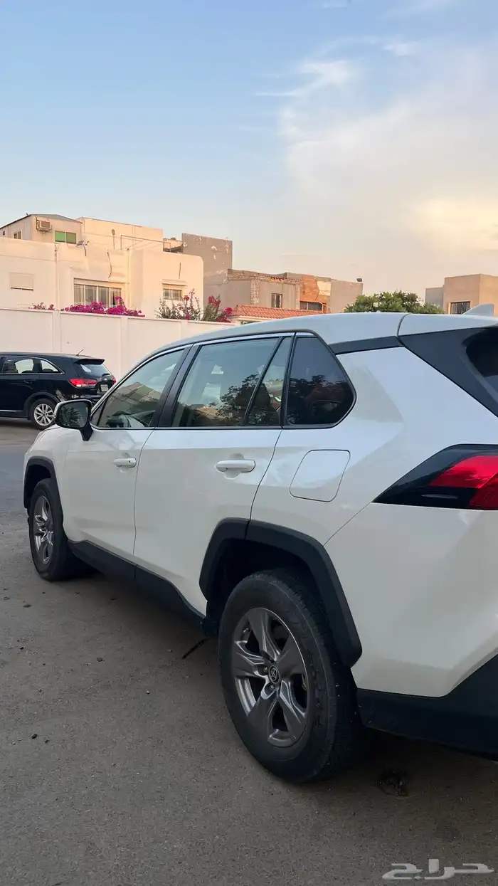 راف فور موديل 2022 3
