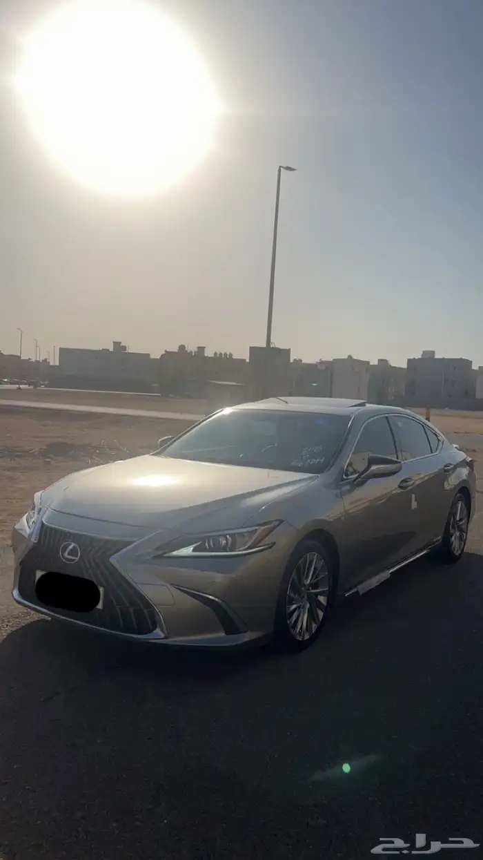 للبيع لكزس 2022 وكالة هايبرد 300 1