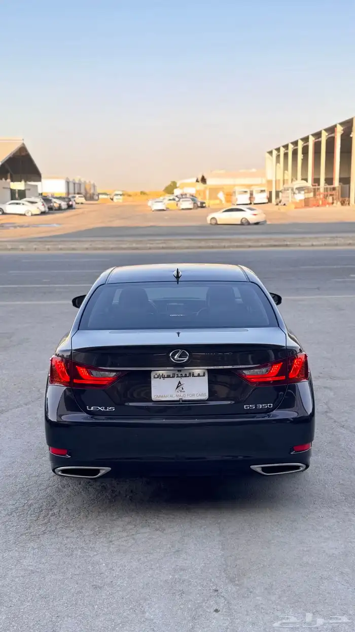 للبيع لكزس GS350 2015 - فل كامل - ممشى قليل جدا 5