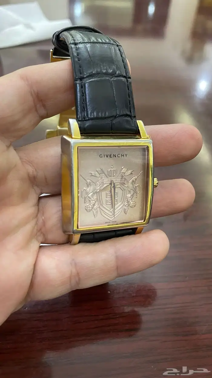 للبيع ساعة جيفنشي الأصلية فنتج 0
