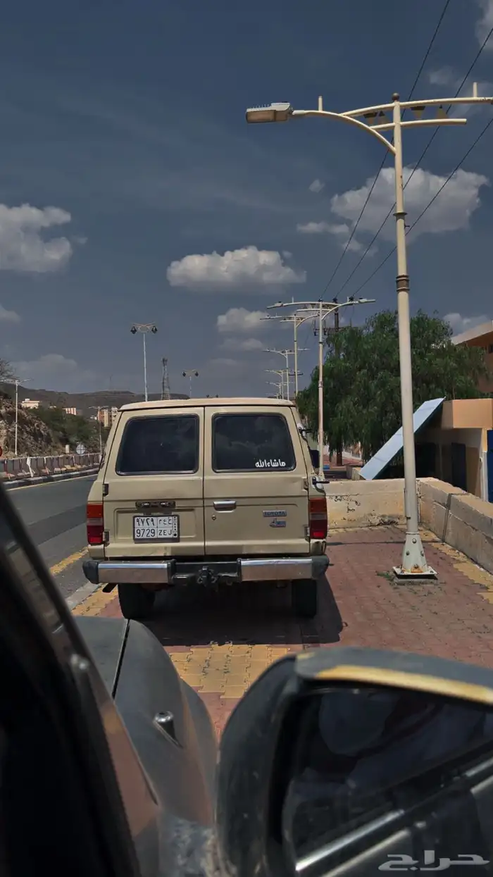 صالون لاند كروزر 1987النوعيه Gللبيع 1