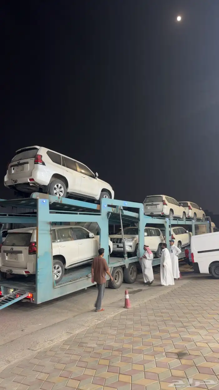 مجموعة تويوتا برادو 2023 TXL سعودي بحالة الوكالة ممشى قليل 1