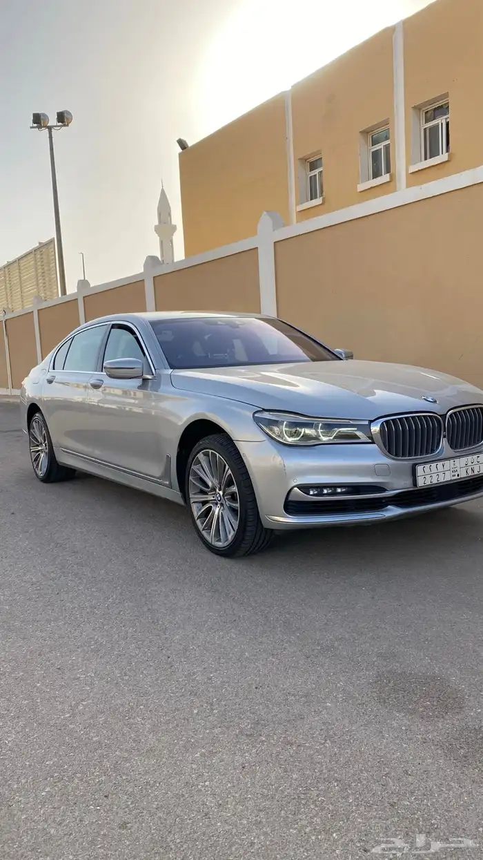 بي ام دبيلو 740Li 1