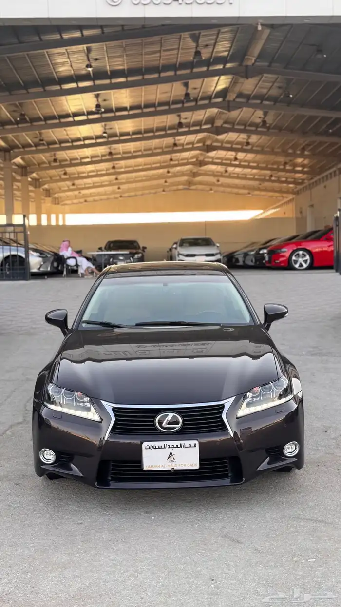 للبيع لكزس GS350 2015 - فل كامل - ممشى قليل جدا 0