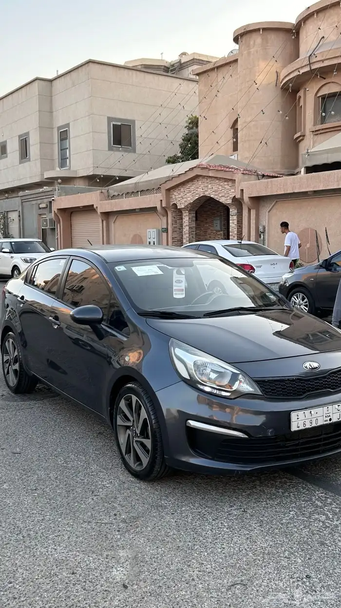 كيا ريو 1