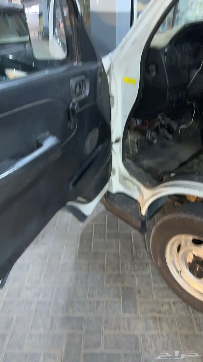 للبيع باص اورفان نيسان 8