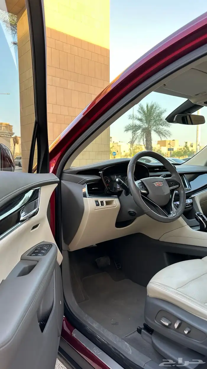 كاديلاك XT6 موديل 2020 15