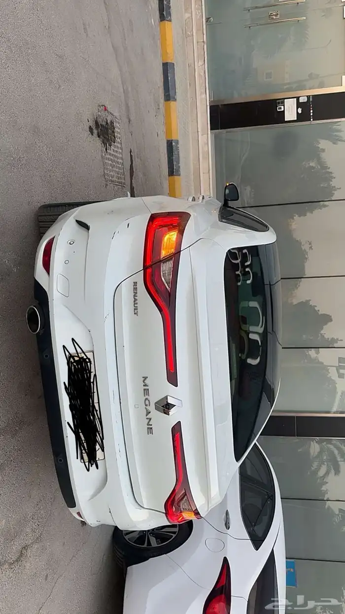 رينو ميجان فل كامل موديل 2018 ممشي 180 4