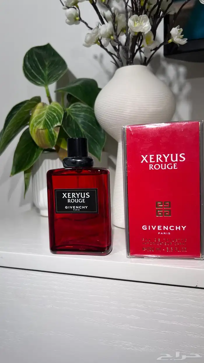 عطر جيفنشي اكريوس 0