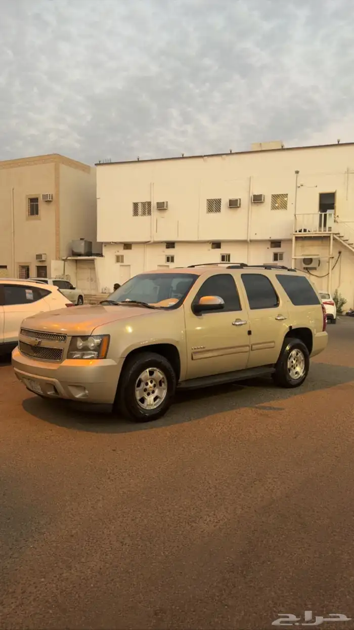 تاهو 2011 نظيف جدا  للبيع 1