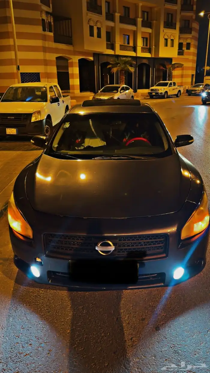 Nissan maxima 2011 5