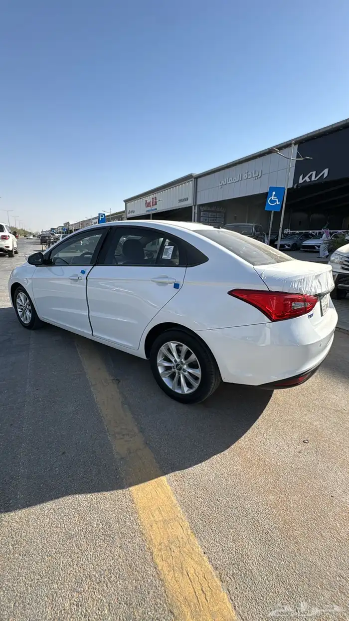 شيري اريزو 5 2023 سوم 23 الف والبيع قريب 4