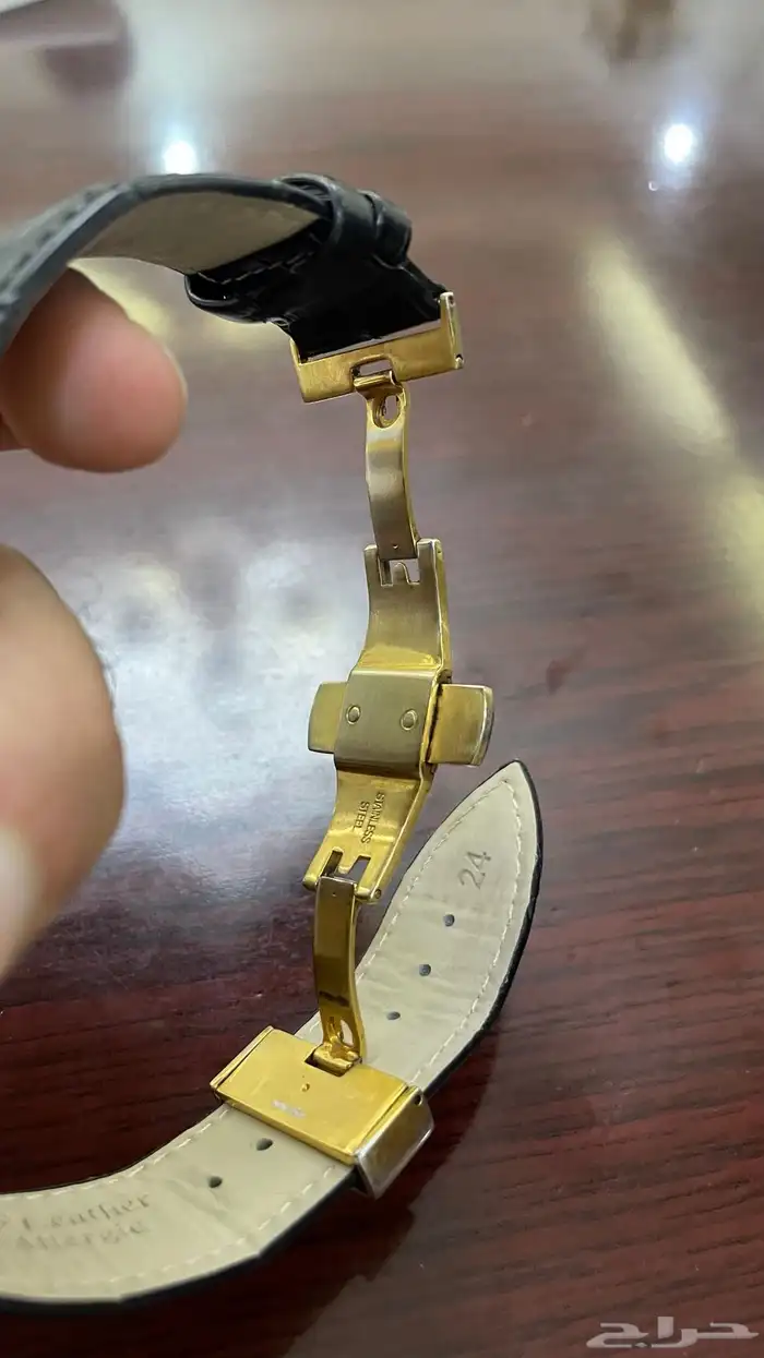 للبيع ساعة جيفنشي الأصلية فنتج 4