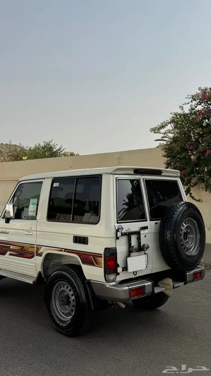 ربع 2021 شبه الجديد فل 9