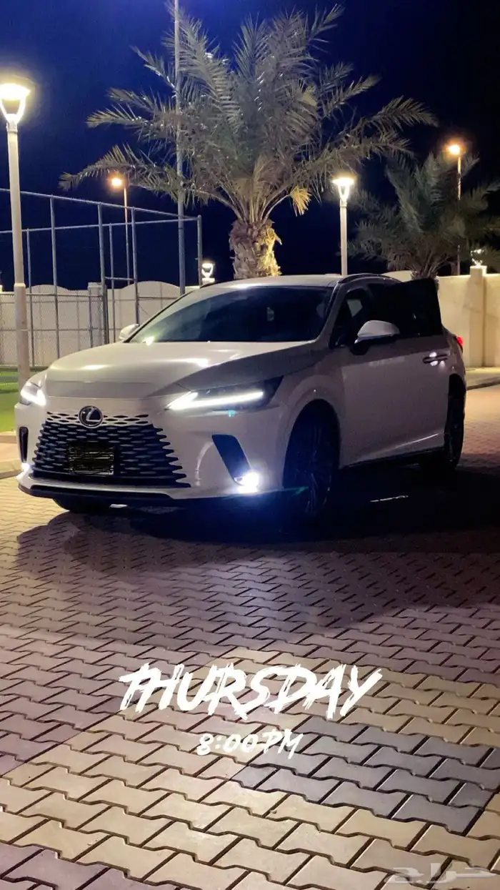 لكزس ار اكس BB 350 موديل 2024 3