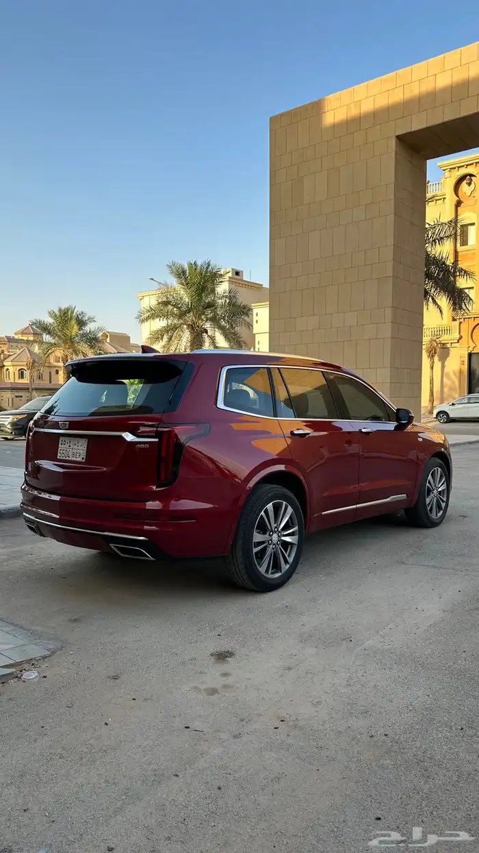 كاديلاك XT6 موديل 2020 4