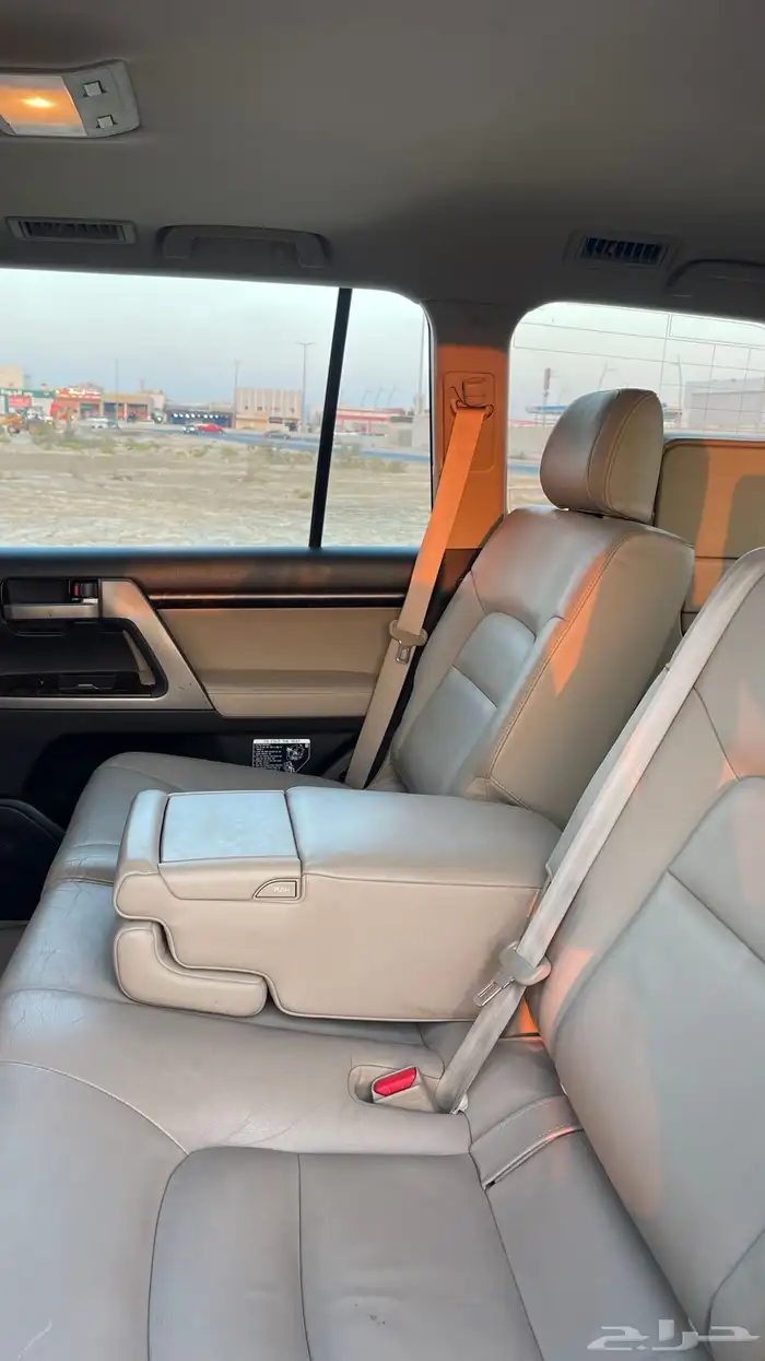 للبيع لانكروزر VXR 2011 ( 5.7 ) 15