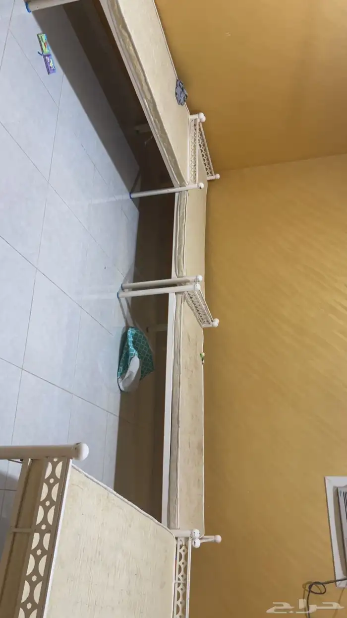 كراسي سرير 0