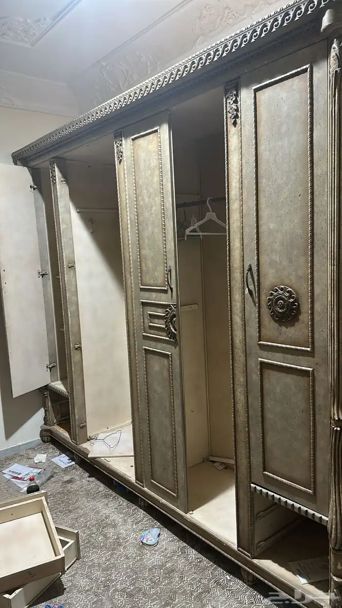 طقم غرفة نوم من غير السرير 2