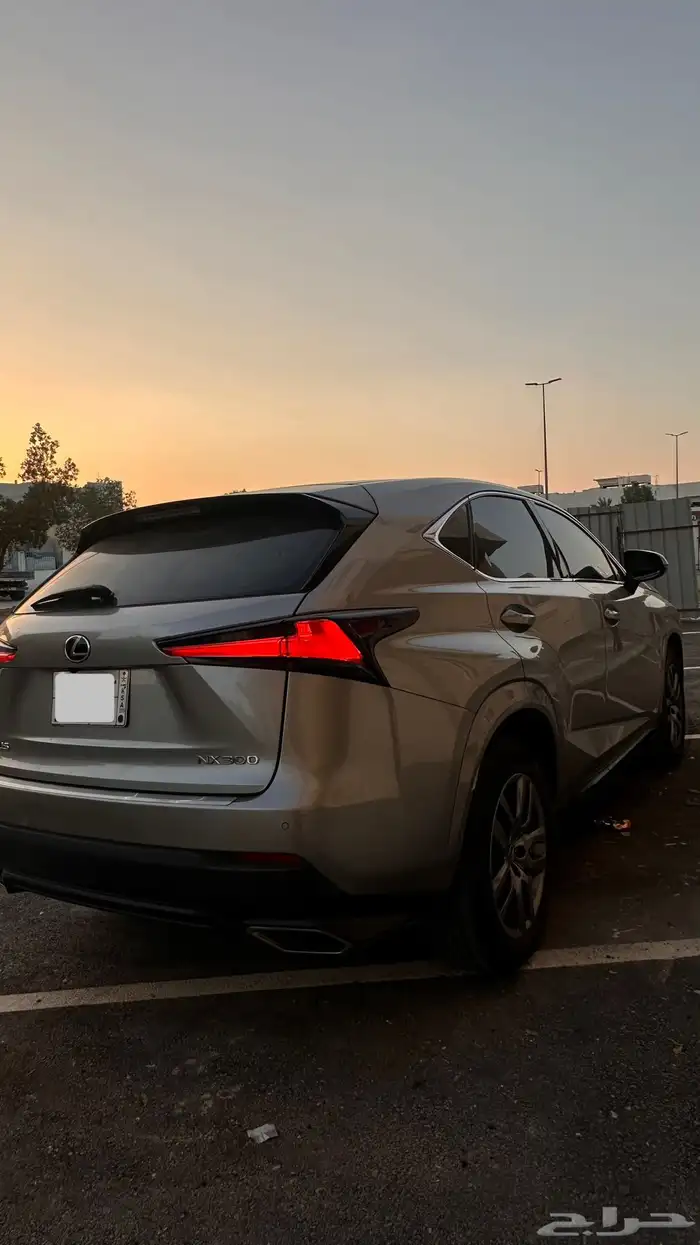 لكزس NX 2020   300 سعودي وارد عبد اللطيف جميل 10