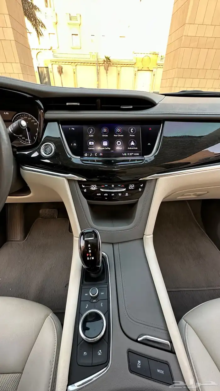 كاديلاك XT6 موديل 2020 21