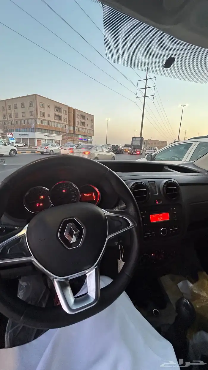 رينو 2019 10