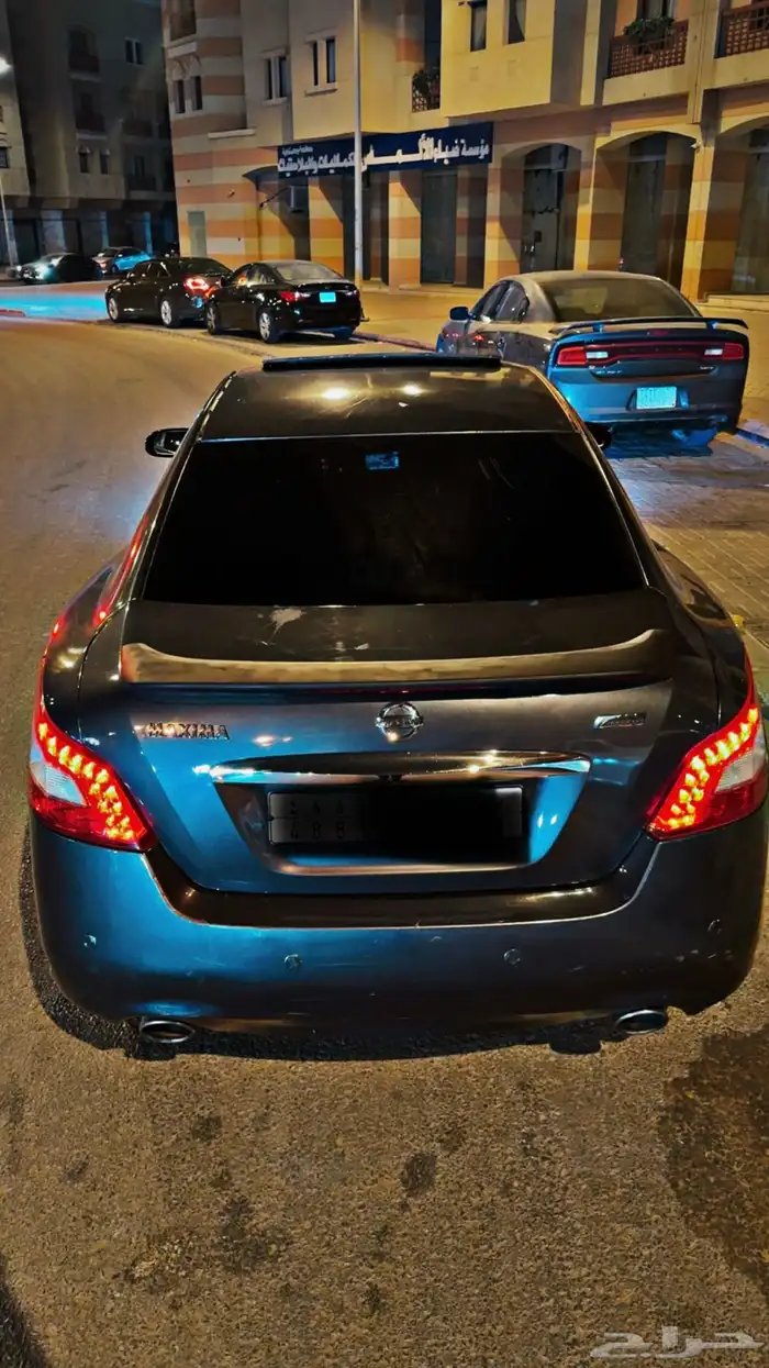 Nissan maxima 2011 2