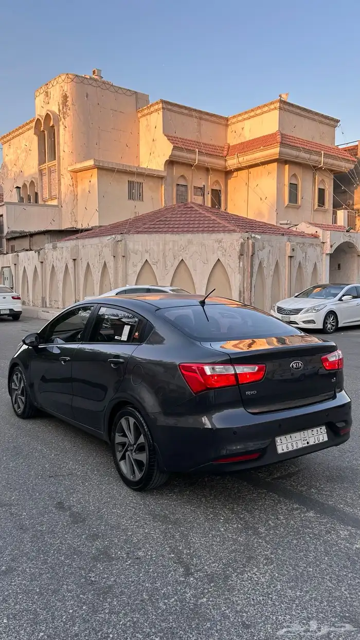 كيا ريو 3